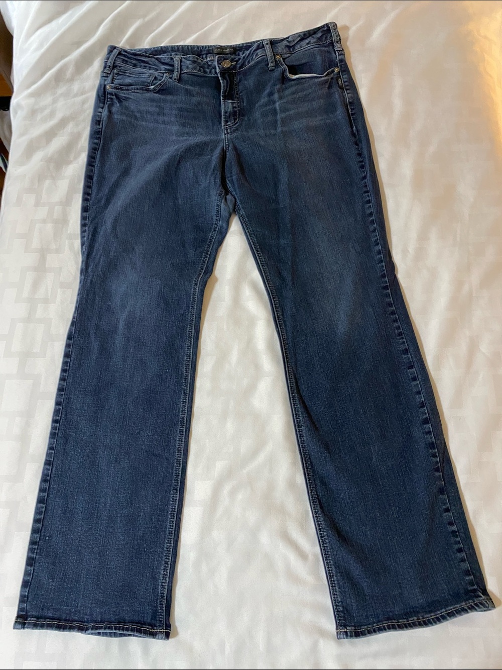 Silver Jeans Women's Boot Cut Indigo Blue Jeans
